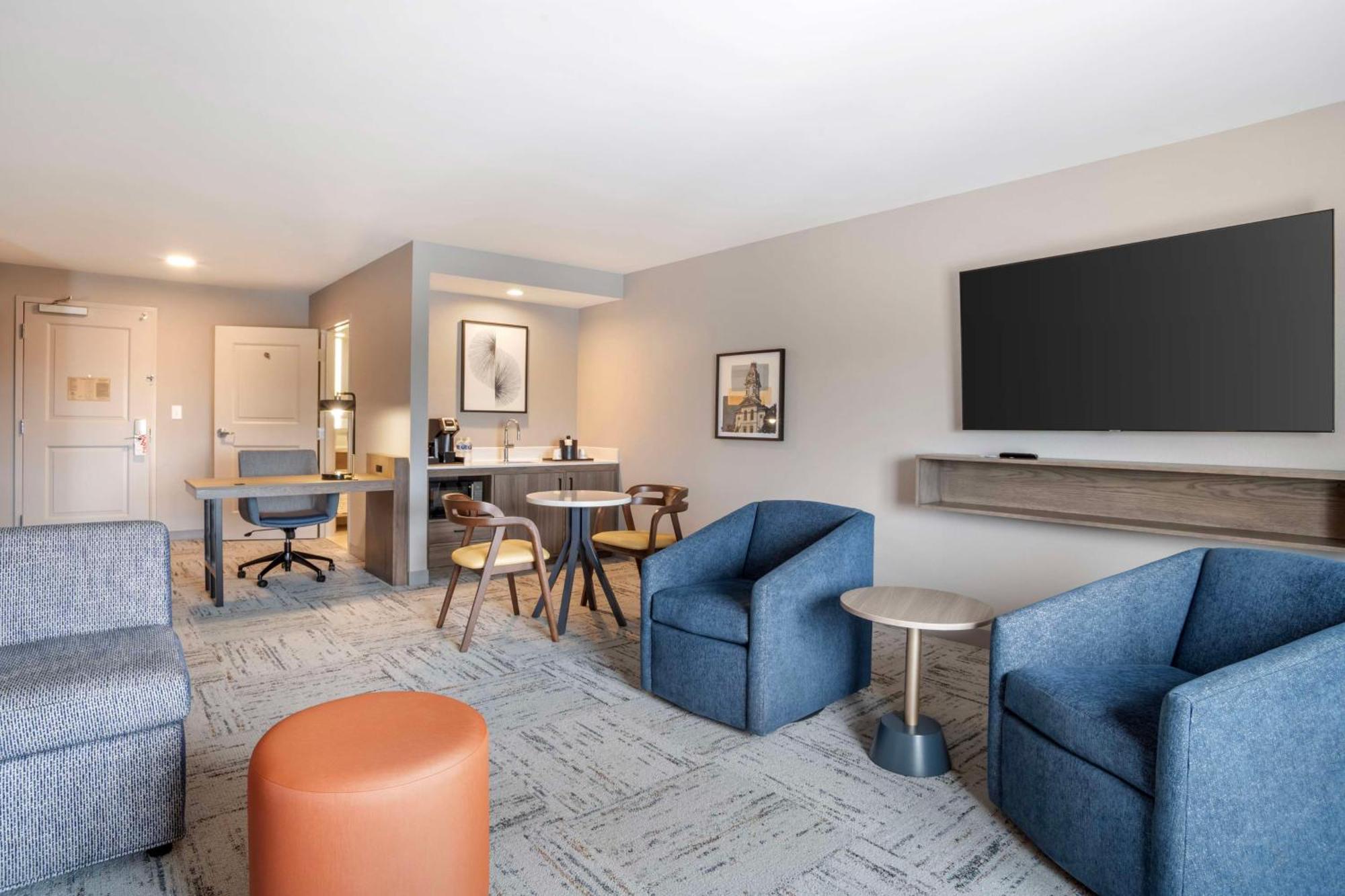 Hilton Garden Inn Charlotte/Concord Ngoại thất bức ảnh