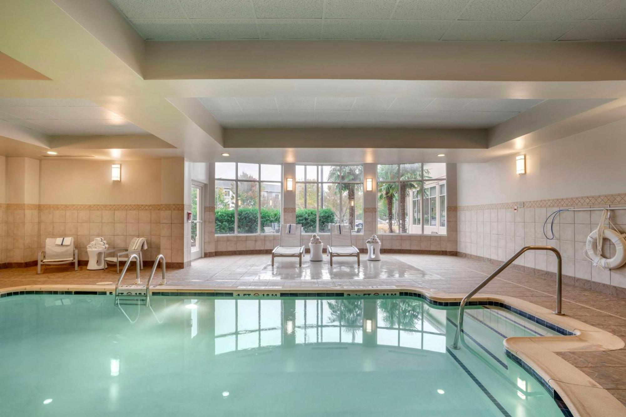 Hilton Garden Inn Charlotte/Concord Ngoại thất bức ảnh