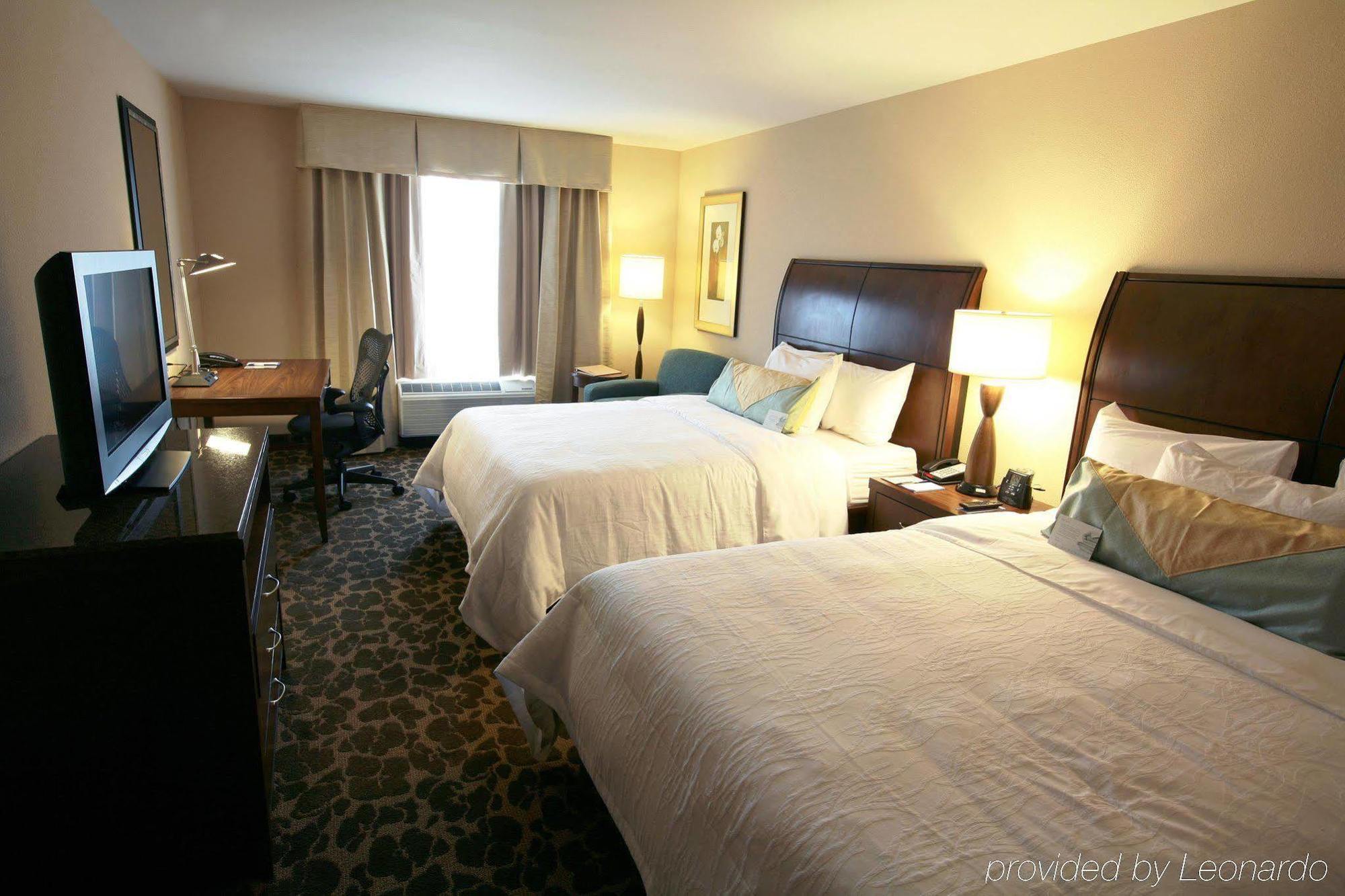 Hilton Garden Inn Charlotte/Concord Phòng bức ảnh