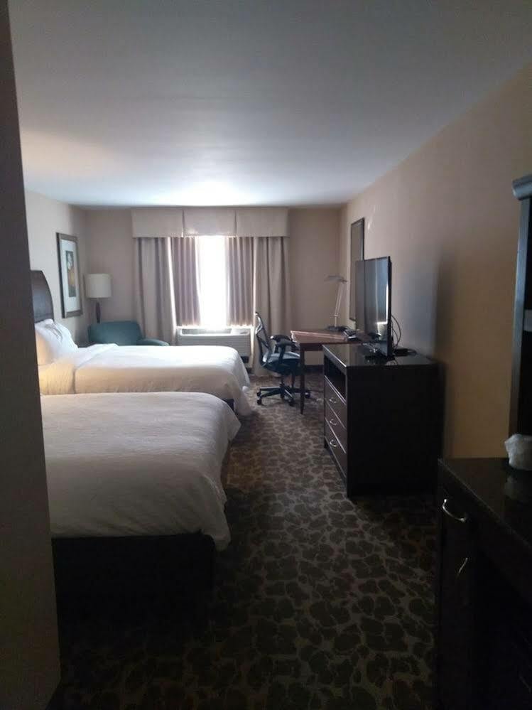 Hilton Garden Inn Charlotte/Concord Ngoại thất bức ảnh